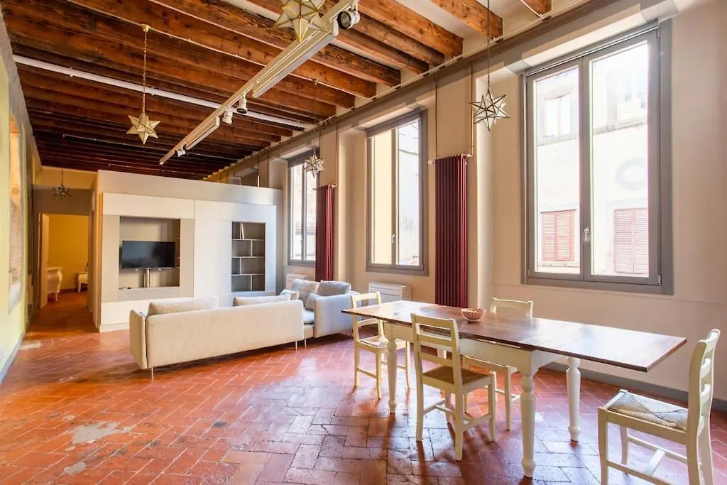 Piazza Pitti - Luxury Apartment -Town Center Florencie